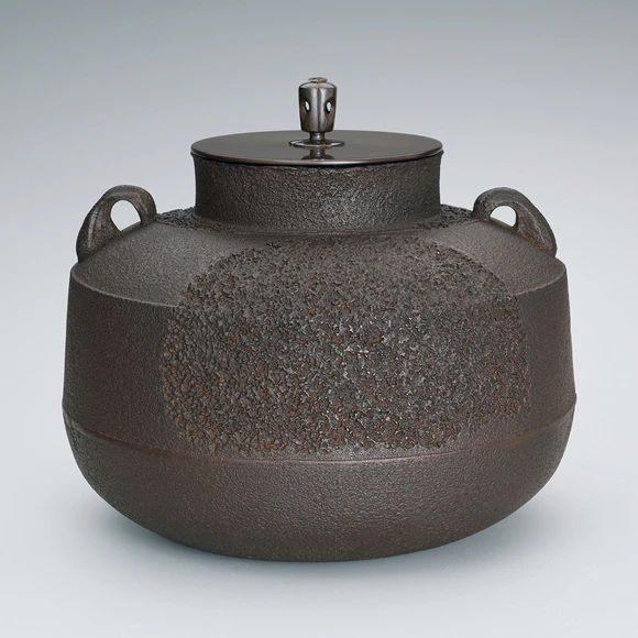 茶道具　お釜 Amazon｜伊藤庄鋳造(Itousyouchuzou) 茶釜 茶色 サイズ:直径21.5