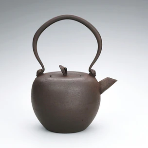Iron Kettle "Apple and Ladybug"