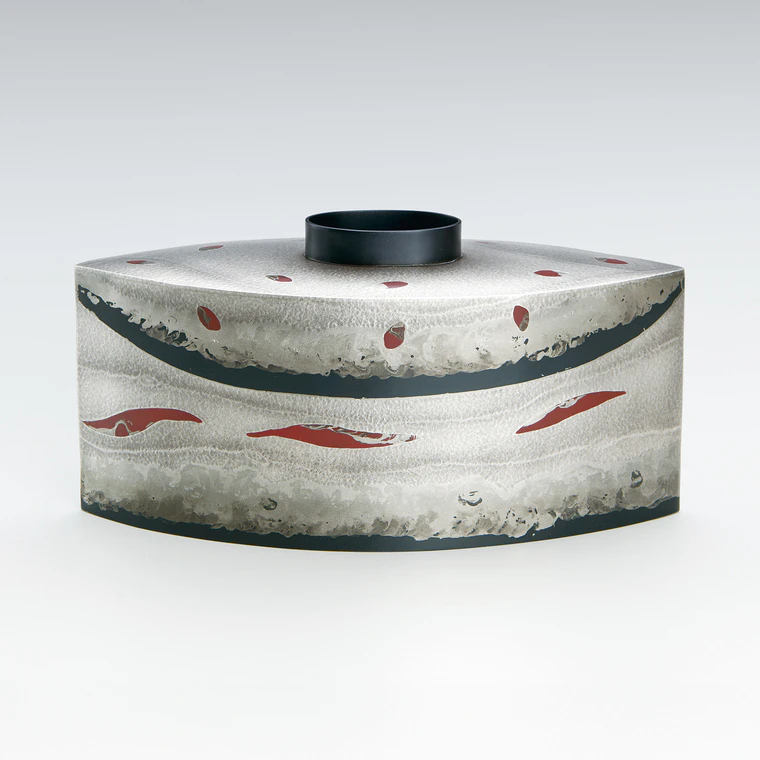 photo Flower Vase with Stirred Design "Bofū (Evening Wind)"