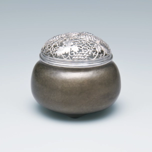 Silver and Shibuichi (Oborogin) Incense Burner with Grape Design