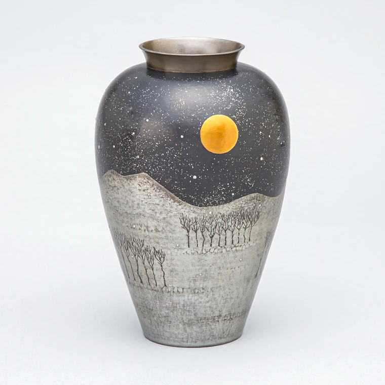 photo Hammer Worked Copper Flower Vase with Tin and Gold Decoration “Edge of Snow”