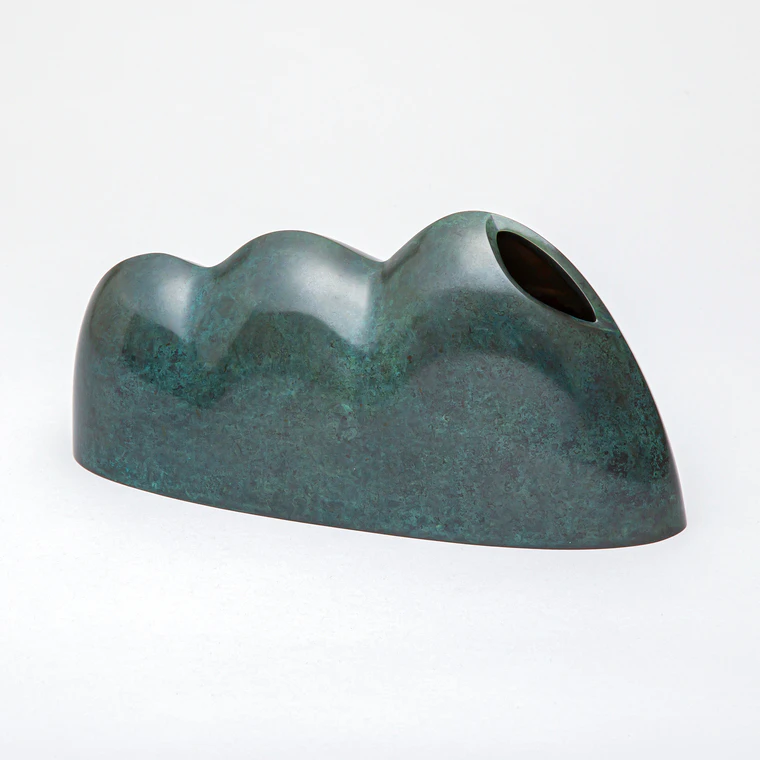 photo Cast Copper Flower Vase “Blue Mountain”