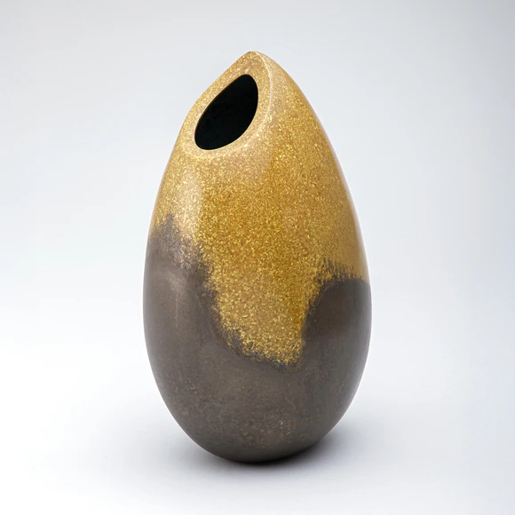 Flower Vase, Fukiwake and Tenkin with Manago-yakigata Mold “Budding”