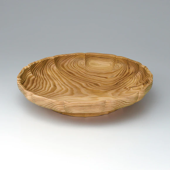 Serving Vessel with Pine