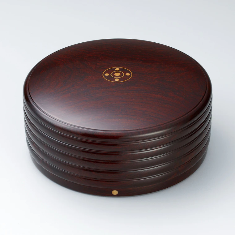 photo Two-tiered Covered Box with Rosewood and Wiped Urushi