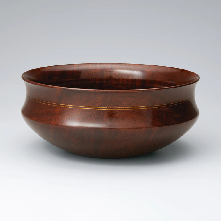 photo "Bowl of Zelkova Wood with Distinct Grain Pattern "