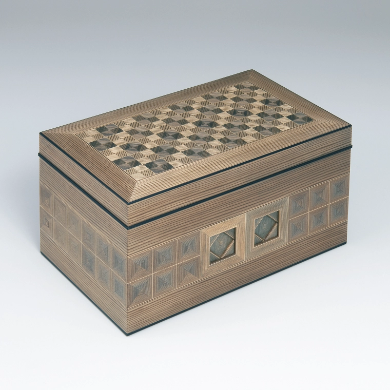 photo Box of Jindai Cedar Wood with Marquetry Decoration