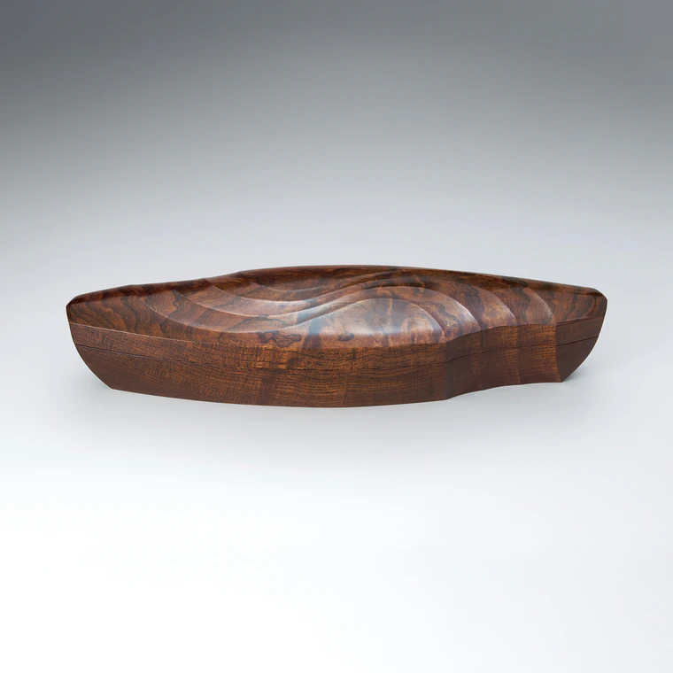 photo Shuttle Shaped Box of Mulberry Wood Finished in Wiped Urushi