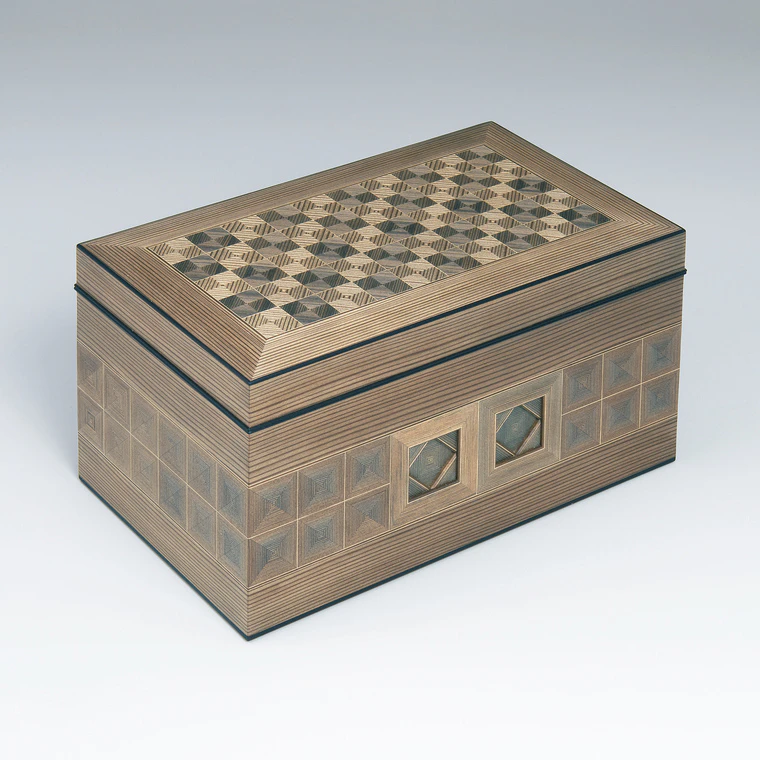 photo Box of Jindai Cedar Wood with Marquetry Decoration