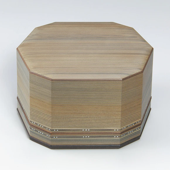 Box of Jindai Cedar Wood