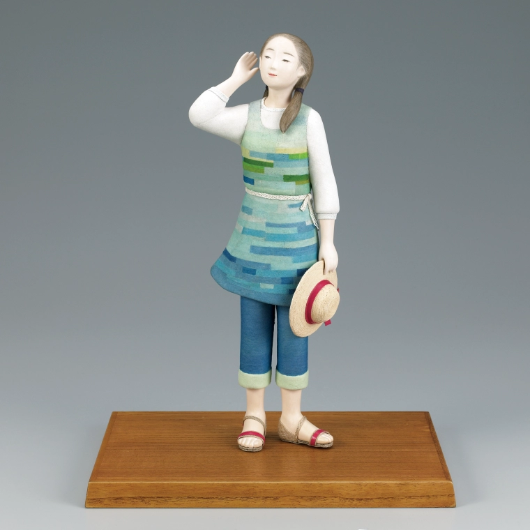 photo Wood Sculpture Covered with Cloth "Sea in Early Summer"