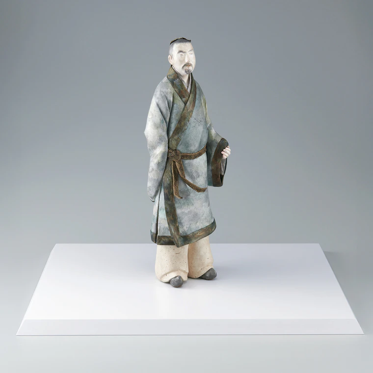 photo Formed with Tōso Over Wooden Core and Covered with Cloth and Paper "Silence"