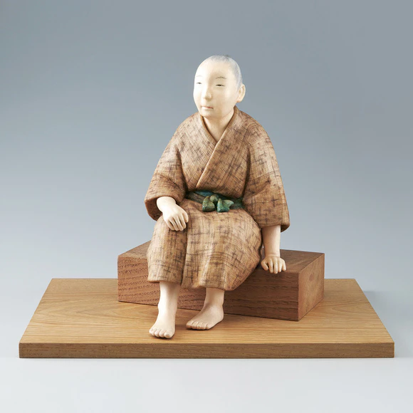 Formed with Tōso Over Wooden Core and Covered with Cloth and Paper 