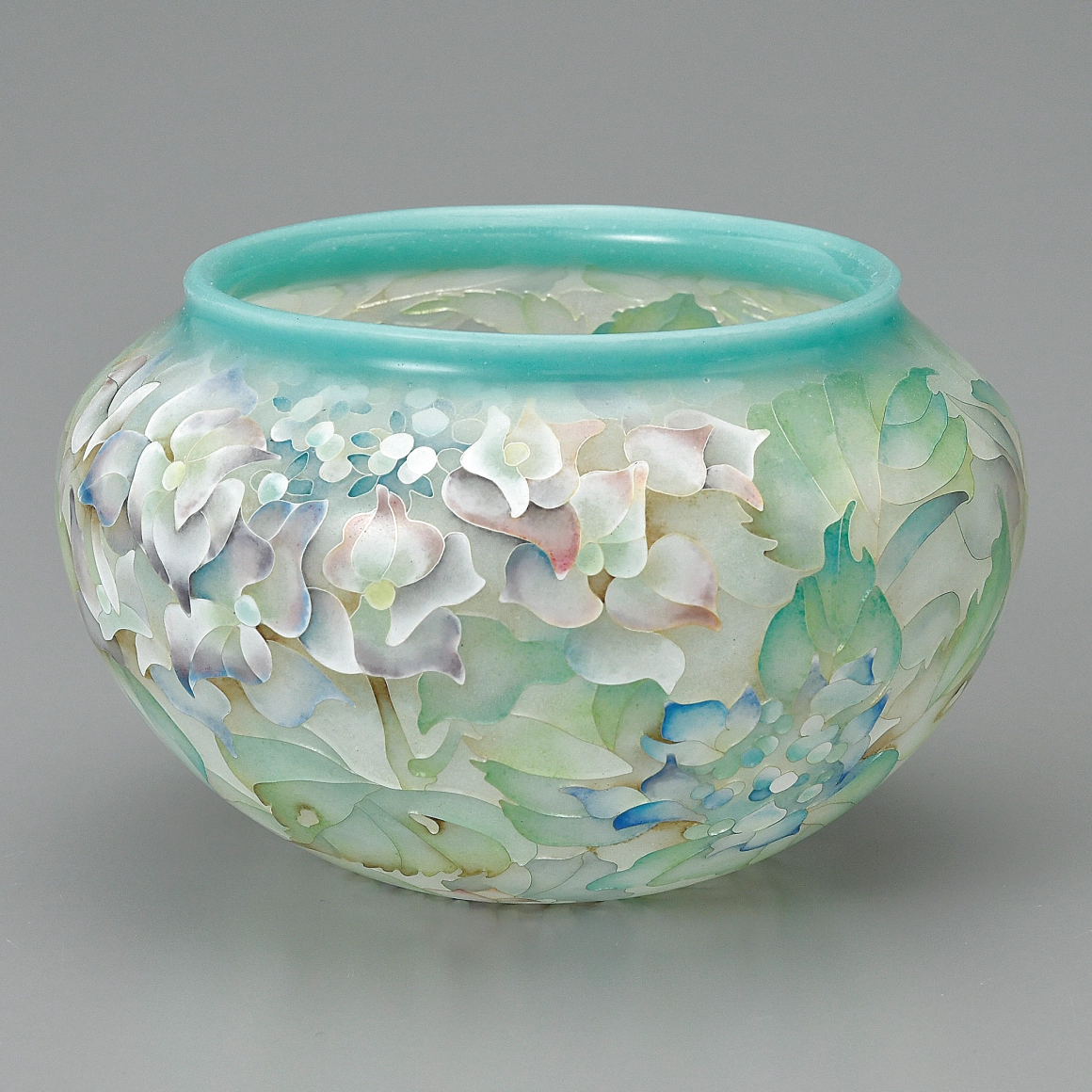 省胎七宝　透胎七宝　棗　小物入れ　香合　花柄　水色　金彩　七宝焼 m_2x_98019_292cc55e9bf7f44b57a