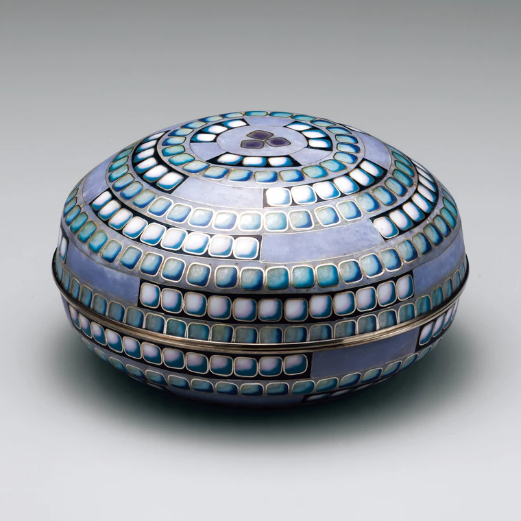 photo Cloisonne Covered Vessel "Evening Coolness"