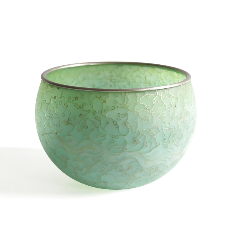 photo Plique-a-jour Bowl "Wind"