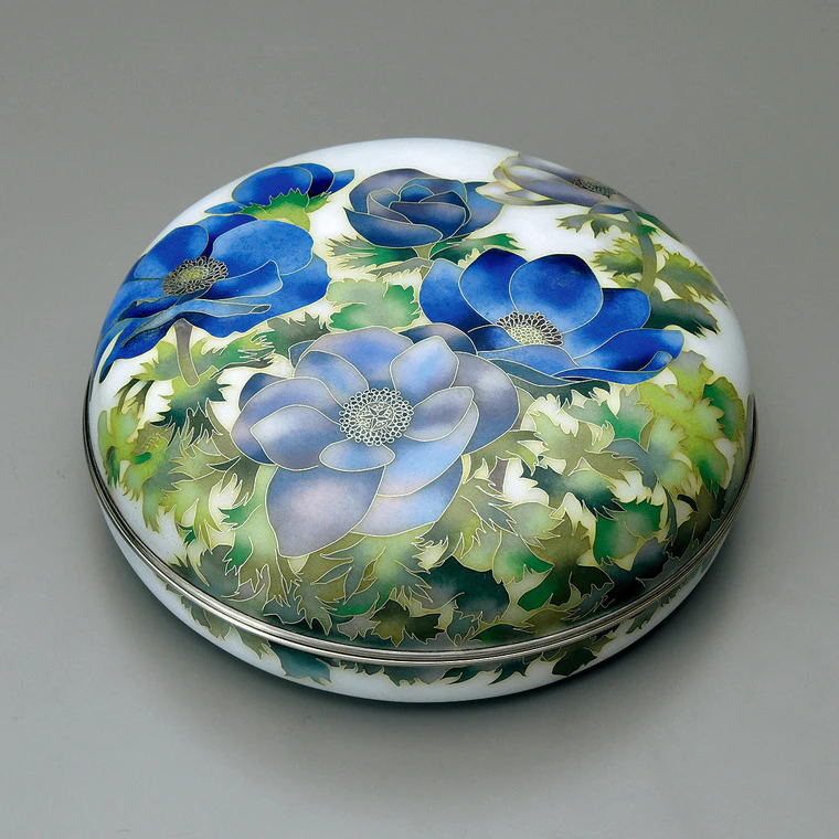 photo 有線七宝合子「風の花」