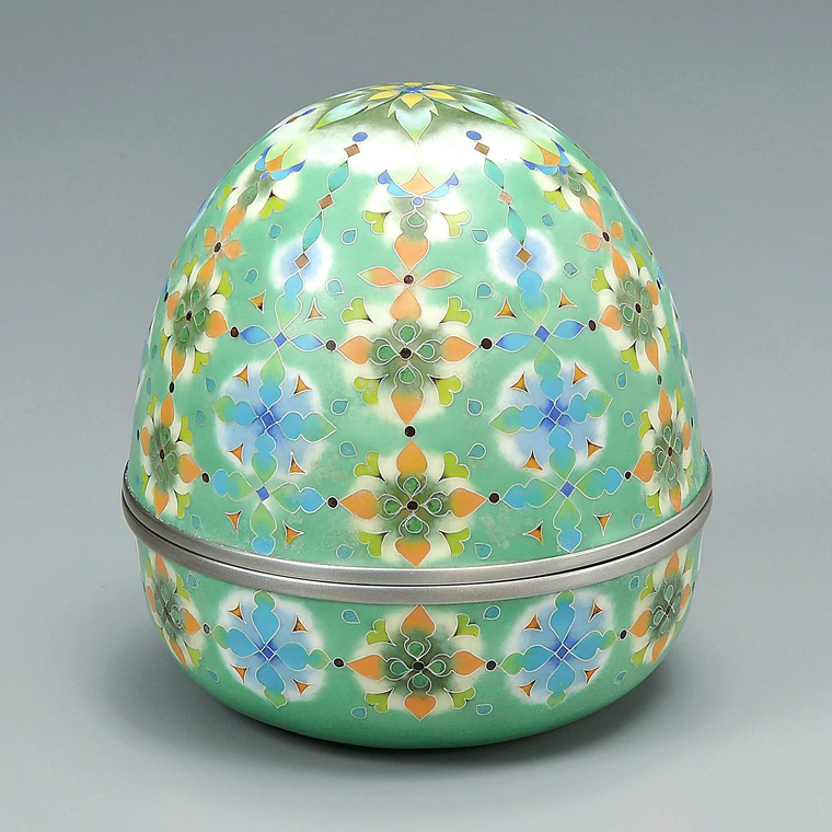 photo Wired Cloisonné Covered Vessel "Spring Buds"