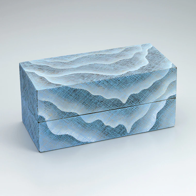 photo Box with Thread Design in Sgraffito "Thaw"