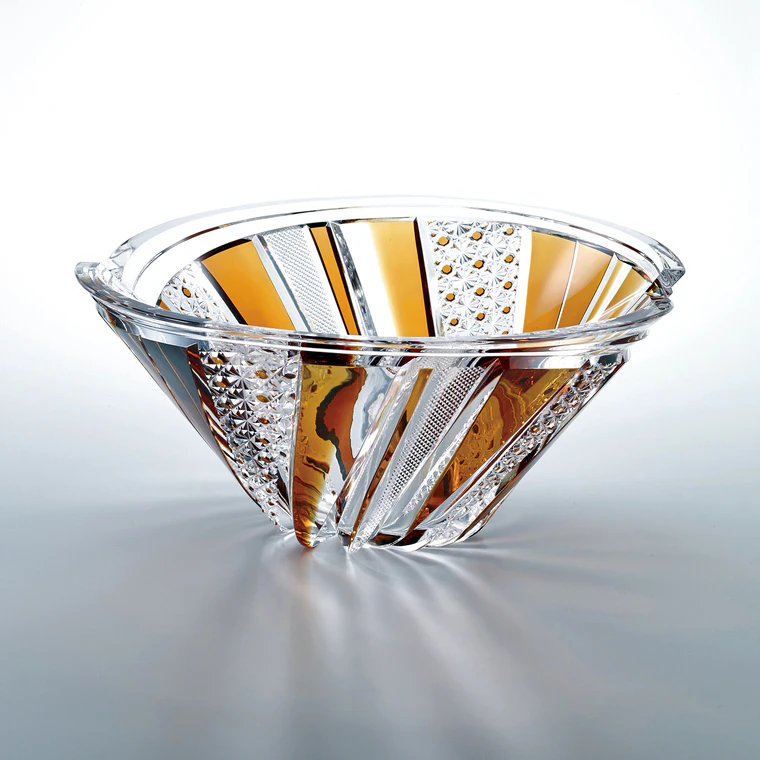 photo Cased Glass Bowl with Incised Decoration "Golden Time"