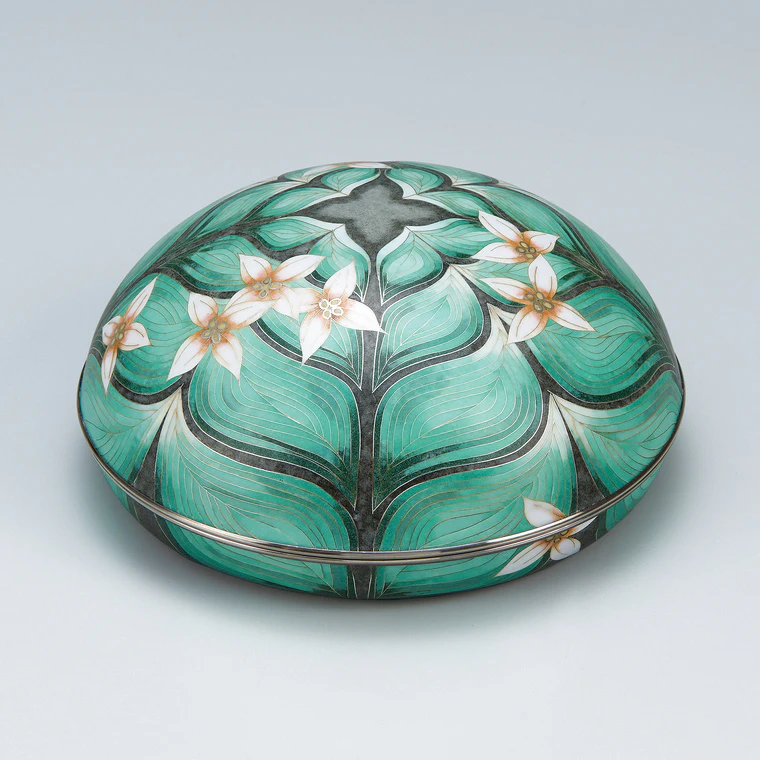 photo Cloisonne Covered Vessel "Asamidori (Light Green)"