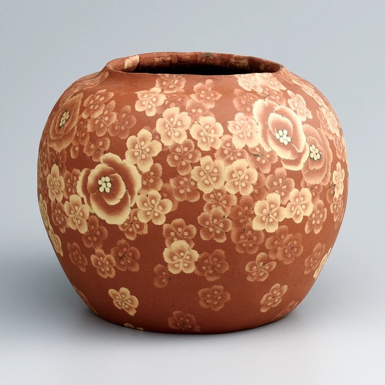 photo Mumyōi Marbled Ware Jar with Flower Design