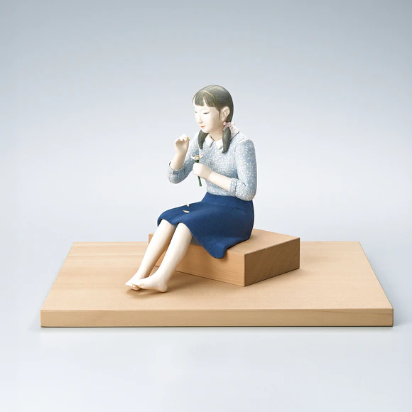 Formed with Tōso and Covered with Cloth in Kimekomi Method "Flower Fortune Telling"