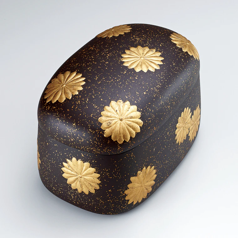 photo Kanshitsu Small Box with Flower Design