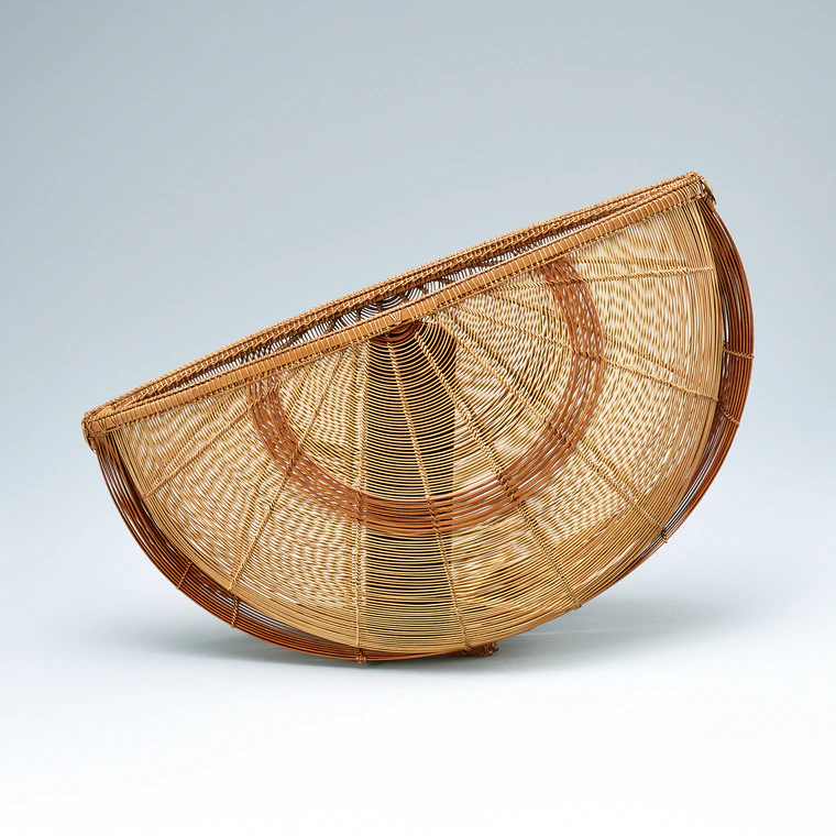 photo Flower Basket "Yumiharizuki (Crescent Moon)"