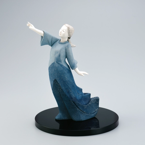 Formed with Tōso and Covered with Cloth in Kimekomi Method "Pilot"