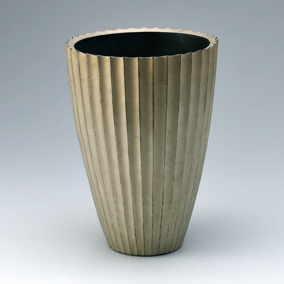 Flower Vase with Ridge Design Decorated with Tin