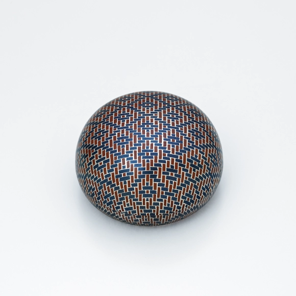 Covered Vessel Made by Wire-Weaving Method  "Twilight"