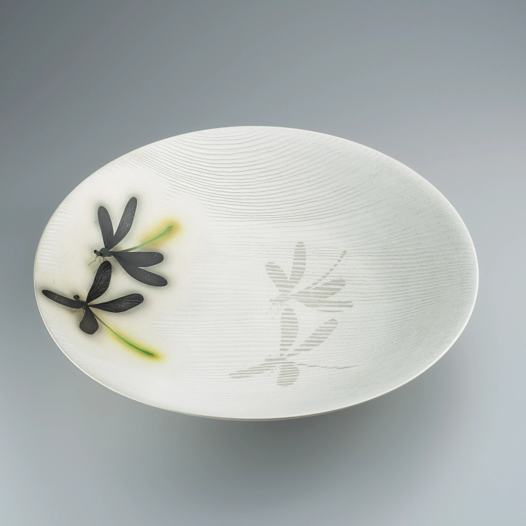 photo Bowl with silver and overglaze enamel decoration