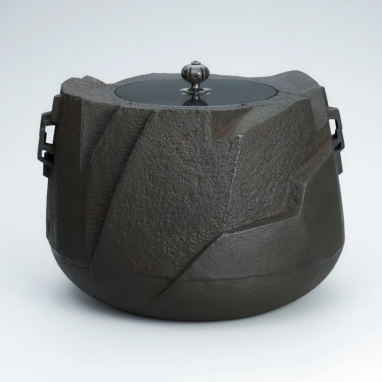 photo Faceted Tea Ceremony Kettle "Mountaintop"