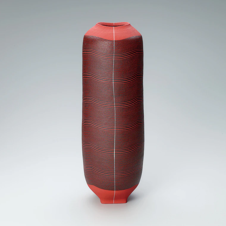 photo Flower Vase with Line Design in Glaze Painting