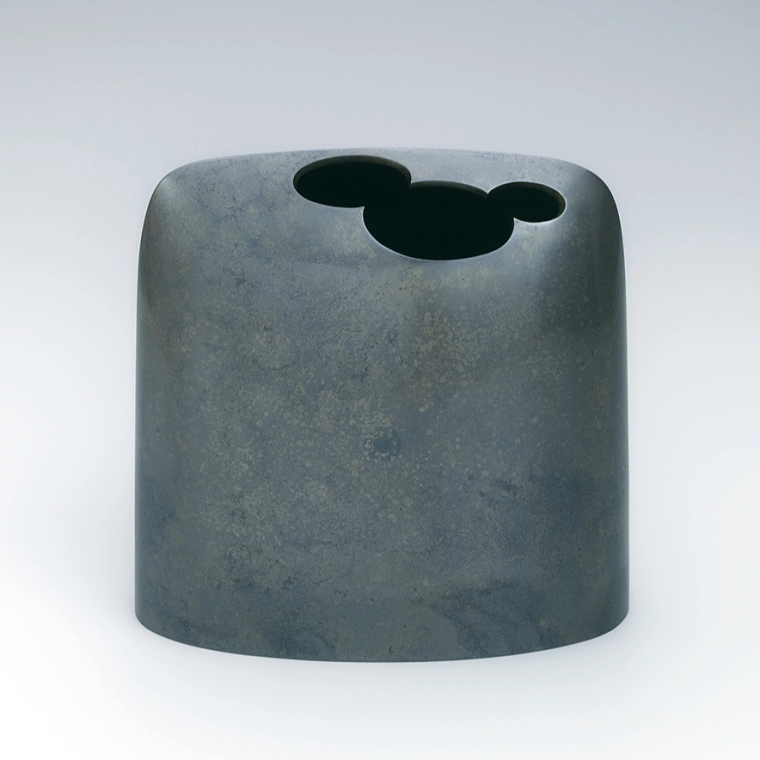 photo Flower vessel of Rōgin "Among the clouds"