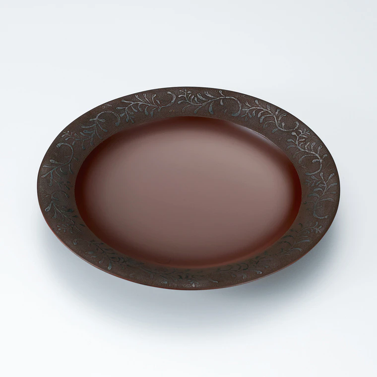 photo Kanshitsu Flat Dish with Tetsusabinuri
