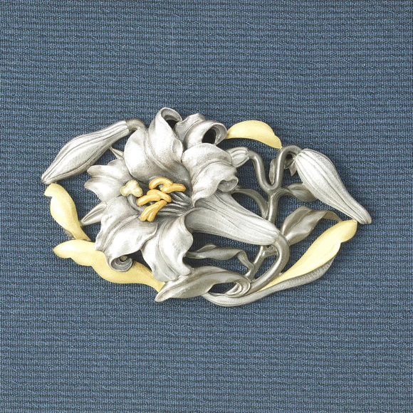 Embossed Metal Fitting in Shape of Lily