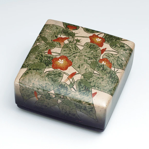Incense Container of Rantai with Design in Kinma "Red Morning Glory"