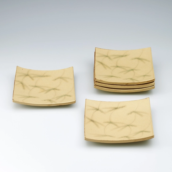 Yellow Glazed Square Dishes with Grass Design