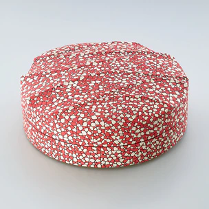 Box with Bright Red and White Decoration "Reflection on Water"
