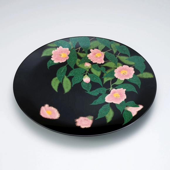 Tray of Rantai with Design in Kinma "Japanese Camellia Taro Kaja"