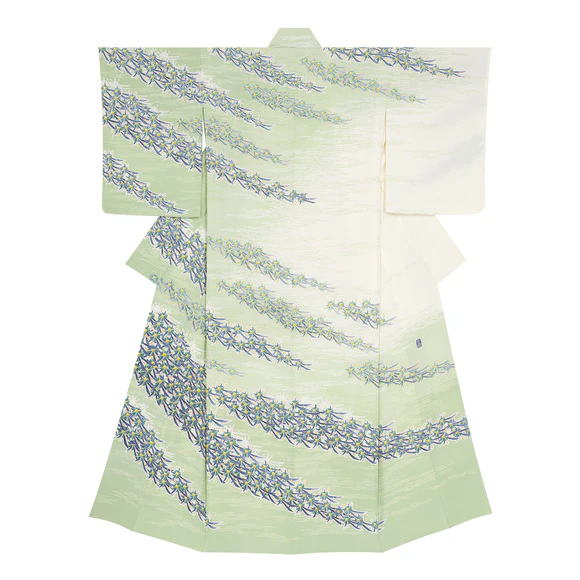 Formal Kimono with Design in Yūzen Dyeing 