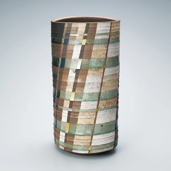 ☆☆☆イスラム陶☆二彩・線刻の花文の鉢 ll_1x_109.jpg.webp