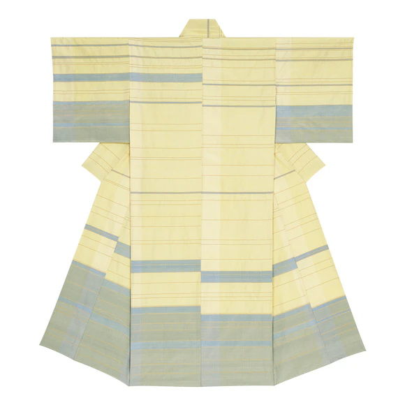 Plant-dyed and Indigo-dyed Kimono with Dragonfly Pattern