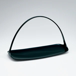 Kanshitsu Tray with Handle and Black Roiro Coating