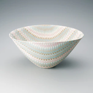 Marbled Bowl with Quail Patterns