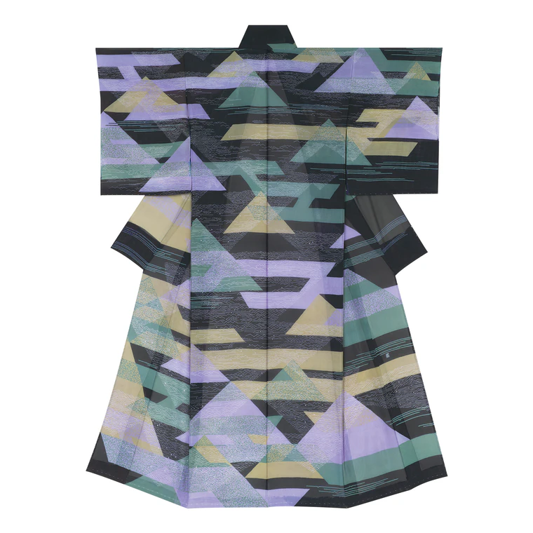 photo Formal Kimono with Design in Yūzen Dyeing "Irregular Triangle Pattern"
