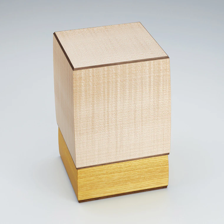 photo Small Box with Maple