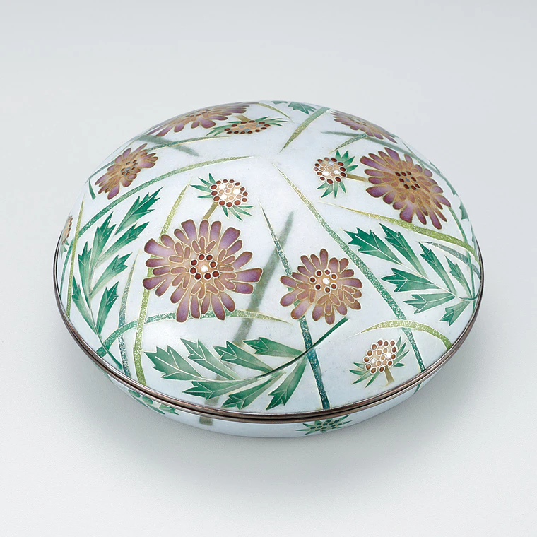 photo Cloisonne Covered Vessel "Spring in the Meadow"